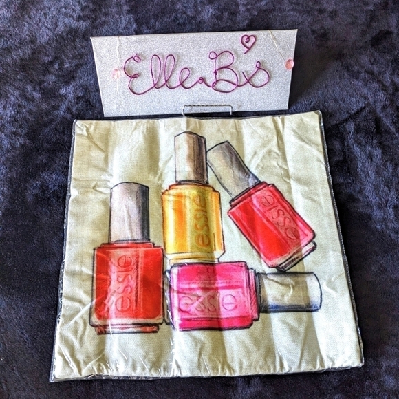 Essie Pillow Case Cover - Picture 1 of 4